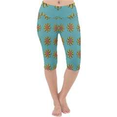 Fantasy Fauna Floral In Sweet Green Lightweight Velour Cropped Yoga Leggings