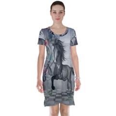 Wonderful Black And White Horse Short Sleeve Nightdress