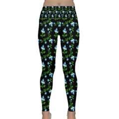 Carnation Pattern Black Lightweight Velour Classic Yoga Leggings by snowwhitegirl