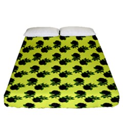 Black Rose Yellow Fitted Sheet (queen Size) by snowwhitegirl