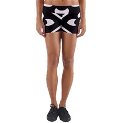 Pattern Flower Black Yoga Shorts