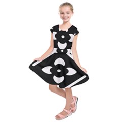 Pattern Flower Black Kids  Short Sleeve Dress