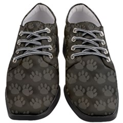 Pattern Texture Feet Dog Grey Women Heeled Oxford Shoes