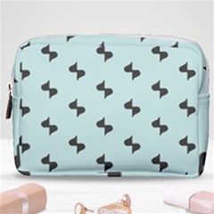 Illustrations Make Up Pouch (medium)