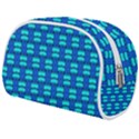 Pattern Graphic Background Image Blue Makeup Case (Medium) View2