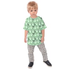 Pattern Texture Feet Dog Green Kids  Raglan Tee