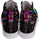 Skull With Many Friends Kids  Hi-Top Skate Sneakers View4