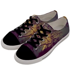 Tour Eiffel Paris Paysage Men s Low Top Canvas Sneakers by kcreatif