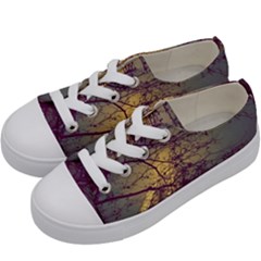 Tour Eiffel Paris Paysage Kids  Low Top Canvas Sneakers by kcreatif