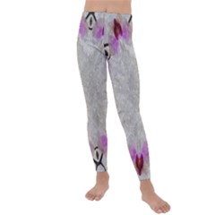 Orchidées Fleurs Abstrait Kids  Lightweight Velour Leggings by kcreatif