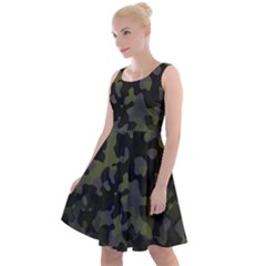 Camouflage Vert Knee Length Skater Dress