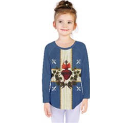 Quebec flag drapeau Québec Patriote Carillon Sacré-Coeur Christian Catholic old vintage with fleurs de lys Kids  Long Sleeve Tee