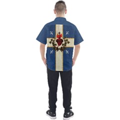 Quebec flag drapeau Québec Patriote Carillon Sacré-Coeur Christian Catholic old vintage with fleurs de lys Men s Short Sleeve Shirt