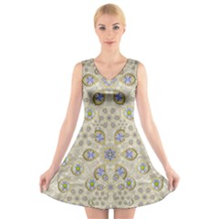 A Gift With Flowers And Bubble Wrap V-neck Sleeveless Dress by pepitasart