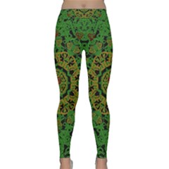 Love The Hearts  Mandala On Green Classic Yoga Leggings by pepitasart