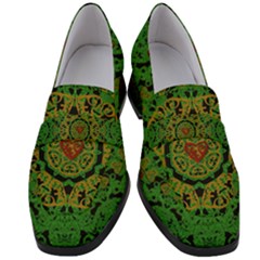 Love The Hearts  Mandala On Green Women s Chunky Heel Loafers