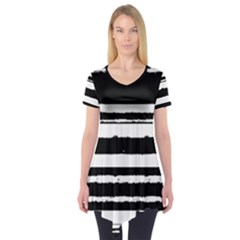 Bandes Abstrait Blanc/noir Short Sleeve Tunic  by kcreatif