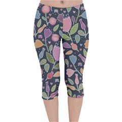 Floral Pattern Velvet Capri Leggings 