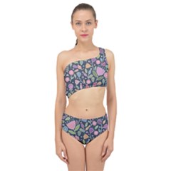 Floral Pattern Spliced Up Two Piece Swimsuit