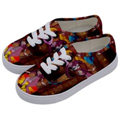 Cute Little Harlequin Kids  Classic Low Top Sneakers by FantasyWorld7