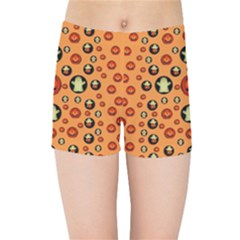 Happy Pumkins And Ghosts And  They Love The Season Kids  Sports Shorts by pepitasart