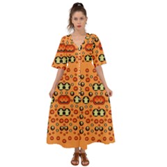 Happy Pumkins And Ghosts And  They Love The Season Kimono Sleeve Boho Dress