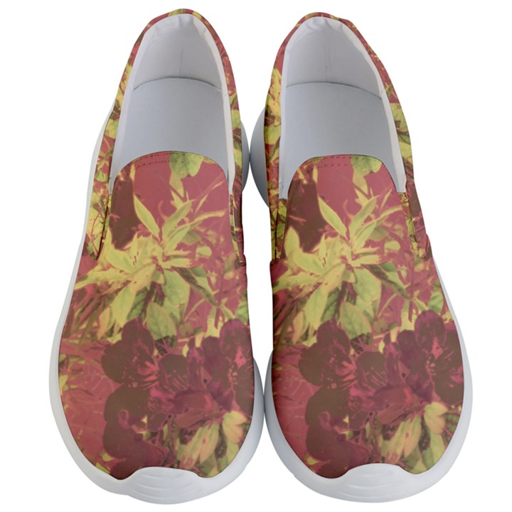 Tropical Vintage Floral Artwork Print Men s Lightweight Slip Ons