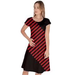 Bandes Lignes Rouge Classic Short Sleeve Dress