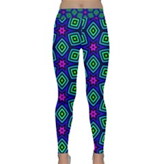 Seamless Pattern Pattern Purple Stars Classic Yoga Leggings by Vaneshart