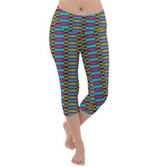 Seamless Tile Pattern Lightweight Velour Capri Yoga Leggings