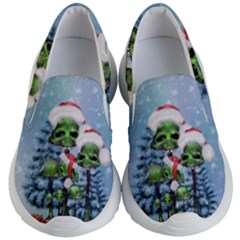 Merry Christmas, Funny Mushroom With Christmas Hat Kids Lightweight Slip Ons by FantasyWorld7