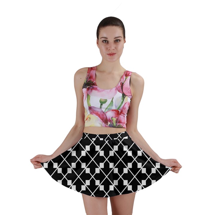 Abstract Background Arrow Mini Skirt