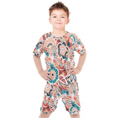 Baatik Floral Print Kids  Tee And Shorts Set by designsbymallika