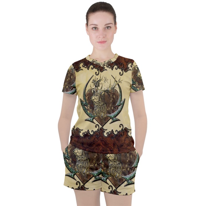 Wonderful Deer With Leaves And Hearts Women s Tee and Shorts Set