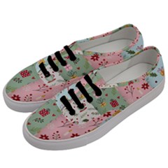 Flat Christmas Pattern Collection Men s Classic Low Top Sneakers by Vaneshart