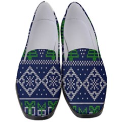 Beautiful Knitted Christmas Pattern Blur Green Women s Classic Loafer Heels