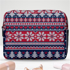 Beautiful Knitted Christmas Pattern Make Up Pouch (large)