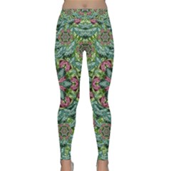 So Much Hearts And Love Classic Yoga Leggings