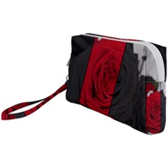 Roses Rouge Fleurs Wristlet Pouch Bag (small)