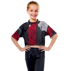 Roses Rouge Fleurs Kids Mock Neck Tee