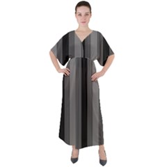 Pattern Bandes Gris/noir V-neck Boho Style Maxi Dress by kcreatif