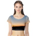 Photo Coucher du soleil Bleu/Orange Short Sleeve Crop Top View1