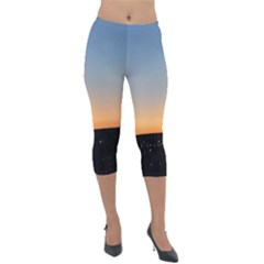 Photo Coucher Du Soleil Bleu/orange Lightweight Velour Capri Leggings  by kcreatif