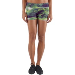 Photo Vue Sur Forêt  Yoga Shorts by kcreatif