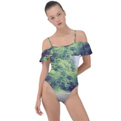 Photo Vue Sur Forêt  Frill Detail One Piece Swimsuit