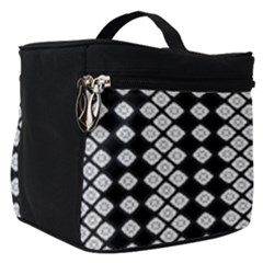 White Plaid Texture Make Up Travel Bag (small)