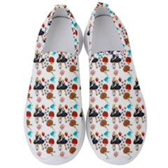 Retro Girls Dress In Black Pattern White Men s Slip On Sneakers