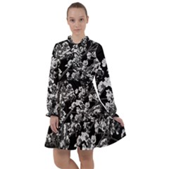 Fleurs De Cerisier Noir & Blanc All Frills Chiffon Dress by kcreatif