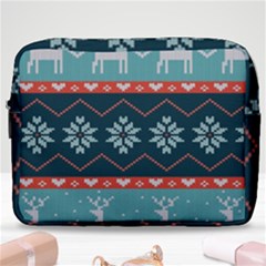 Beautiful Knitted Christmas Pattern Make Up Pouch (large)