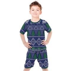 Beautiful Knitted Christmas Pattern Kids  Tee And Shorts Set by Vaneshart